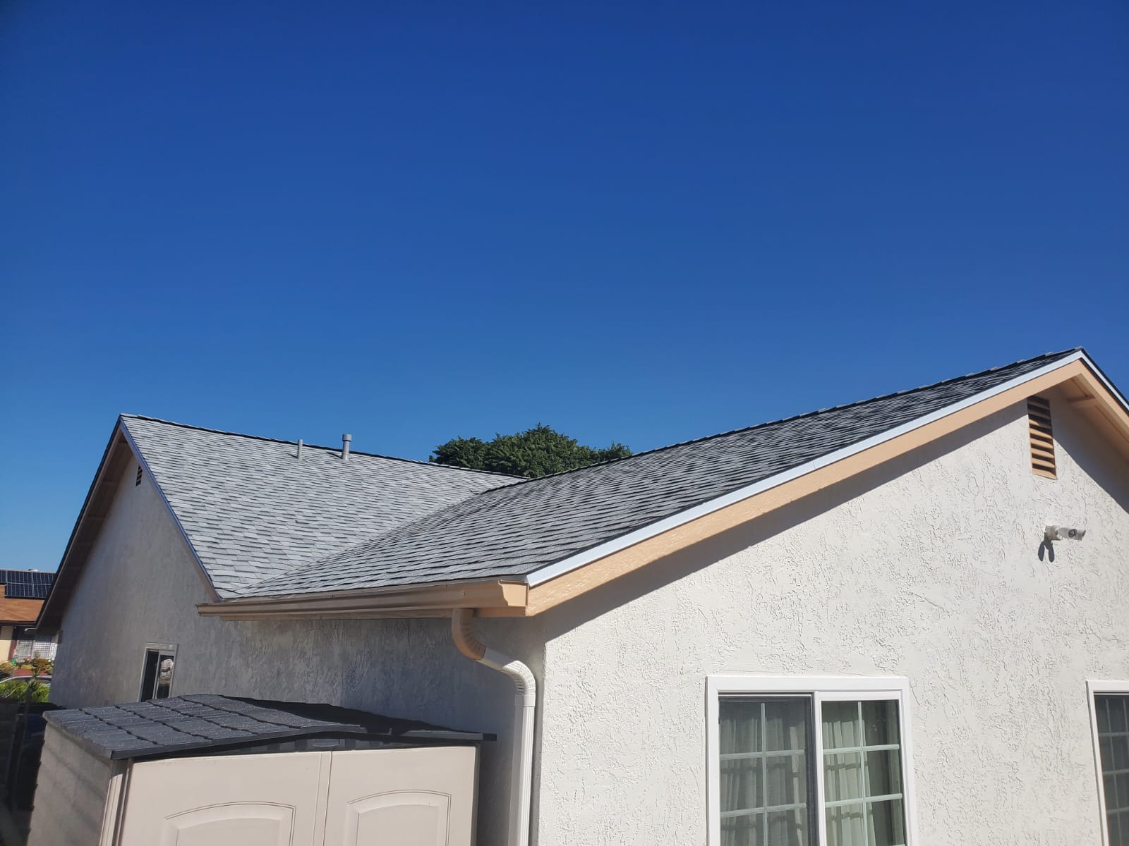 Roof Replacement and Coolwall Texcote Application San Diego, CA 92139 (4)