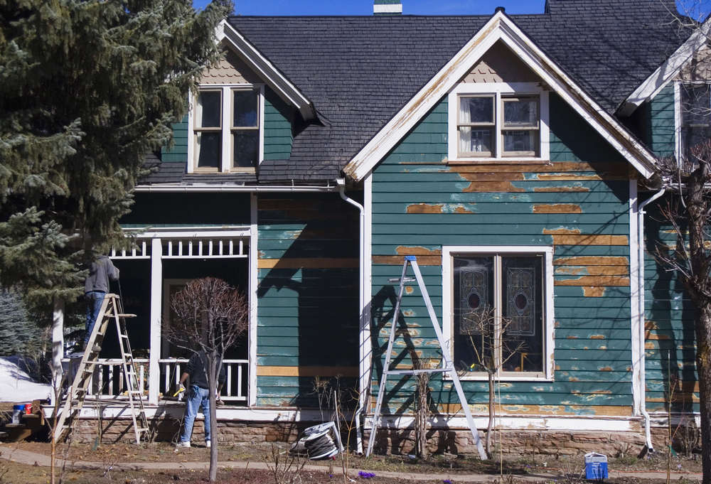 6 Signs It's Time to Paint Your Home's Exterior