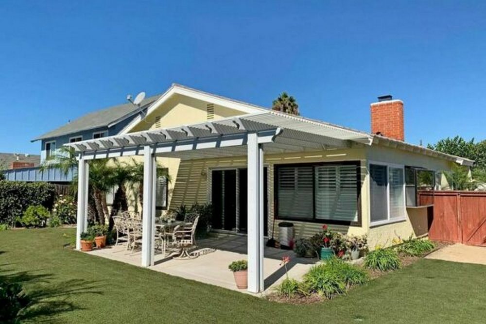 Put Down the Hose How Low-Maintenance Turf Transforms SoCal Backyard Living